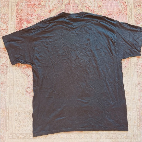 Fruit Of The Loom, Black Graphic T-Shirt - Picture 2 of 5